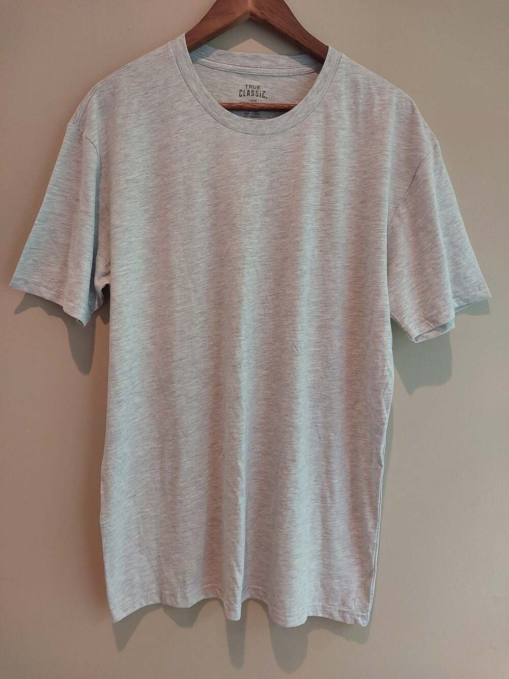 True Classic Men's Crew Neck T-Shirt Grey
